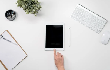 Power BI 2025下半年更新深度解析:AI成为默认数据伴侣,可视化与业务无缝衔接